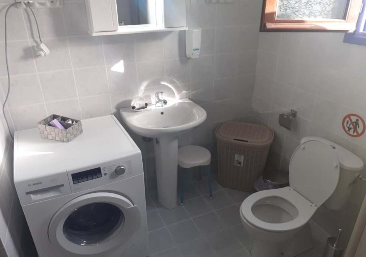 Symi Breeze Villa Luaran gambar