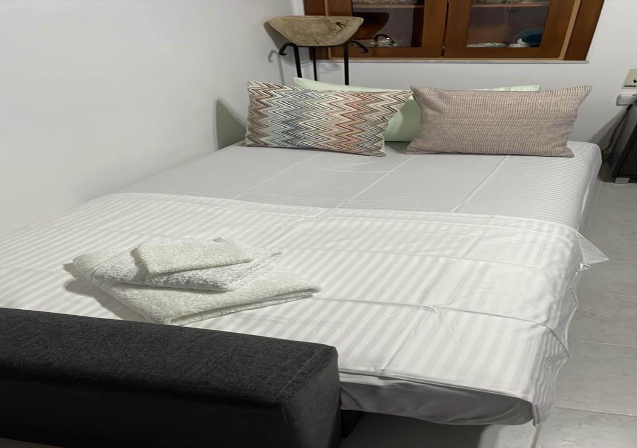 Symi Breeze Villa Luaran gambar