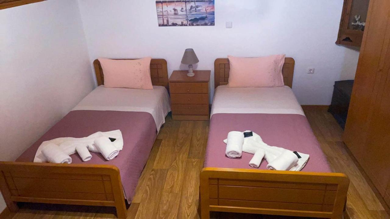 Symi Breeze Villa Luaran gambar